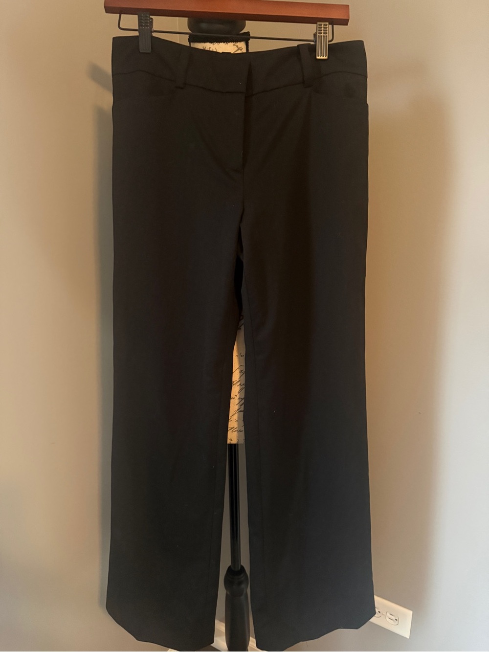 Ann Taylor wool trouser  Pants - wide Leg size 4 black